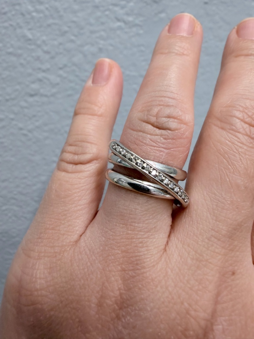 10k Solid Gold Diamond Ring 4.5 gram